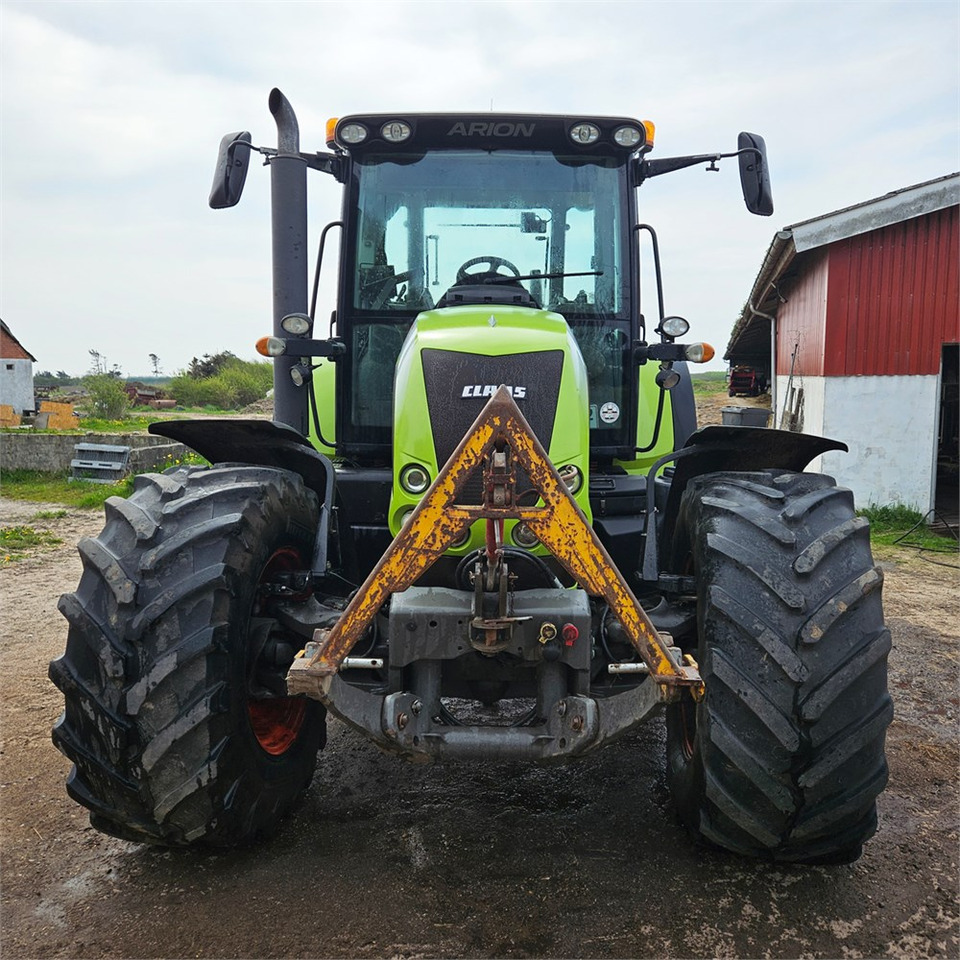 Tractor Claas Arion 640