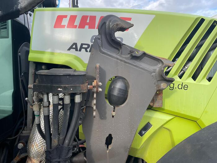 Tractor Claas Arion 650