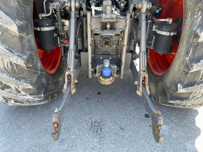 Tractor Claas Arion 650