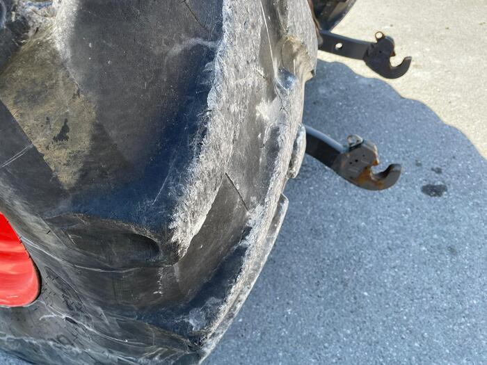 Tractor Claas Arion 650