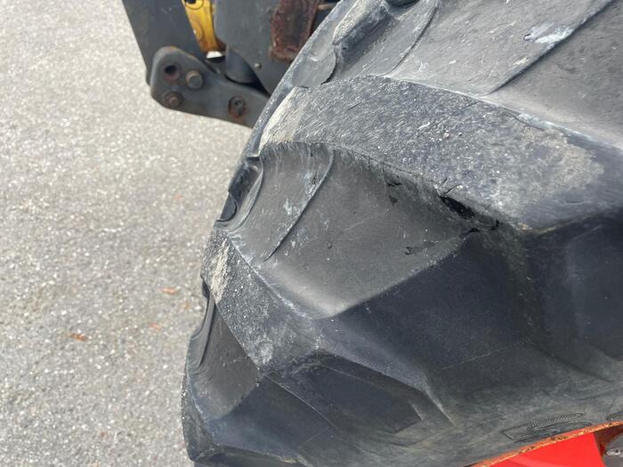 Tractor Claas Arion 650