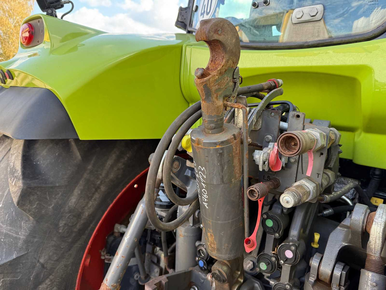 Tractor Claas Arion 650