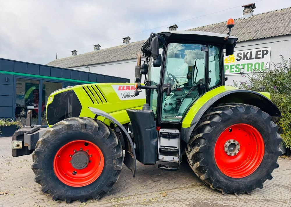 Tractor Claas Arion 650