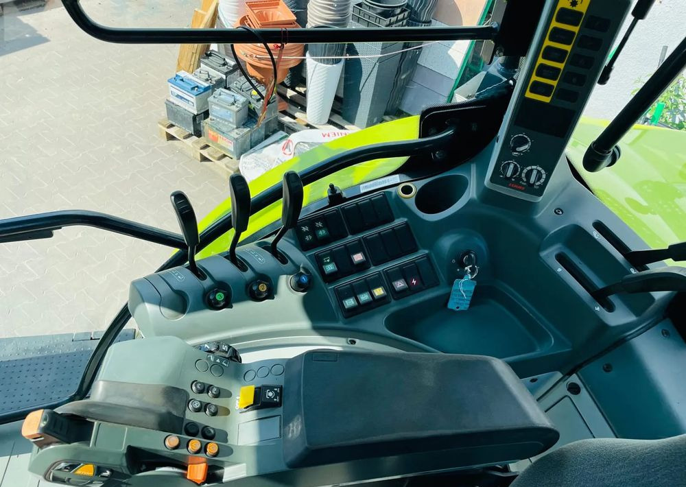 Tractor Claas Arion 650