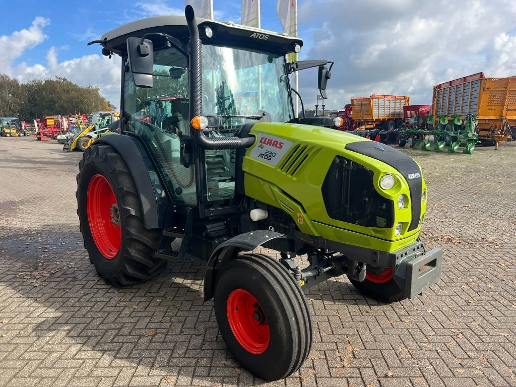Tractor Claas Atos 230