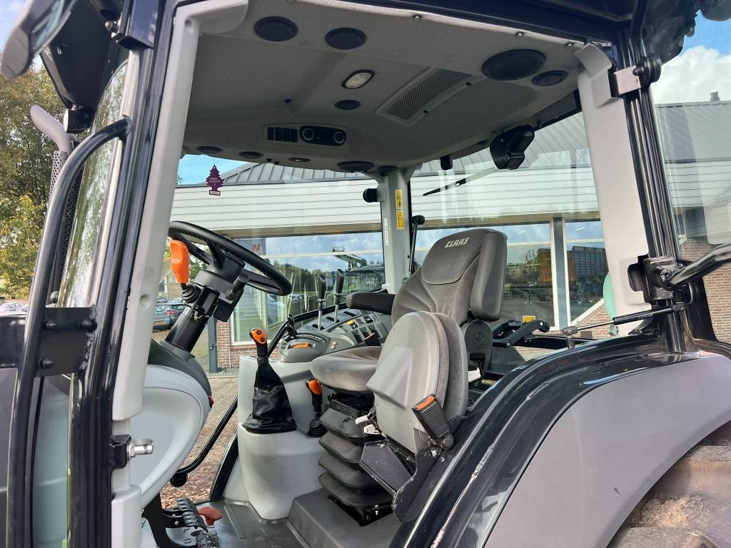 Tractor Claas Atos 230