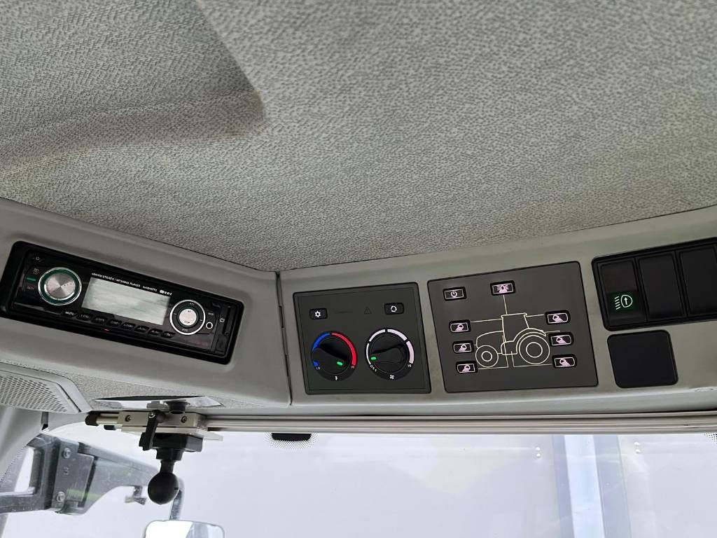 Tractor Claas Axion 800 CIS