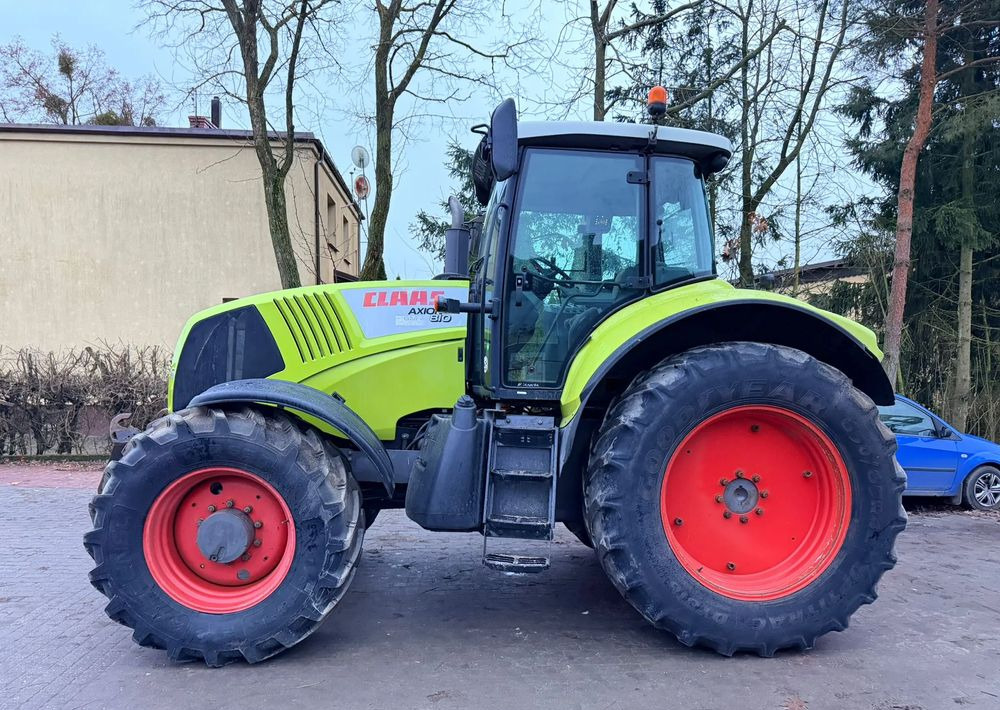 Tractor Claas Axion 810