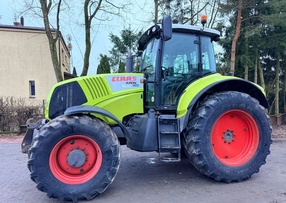 Tractor Claas Axion 810