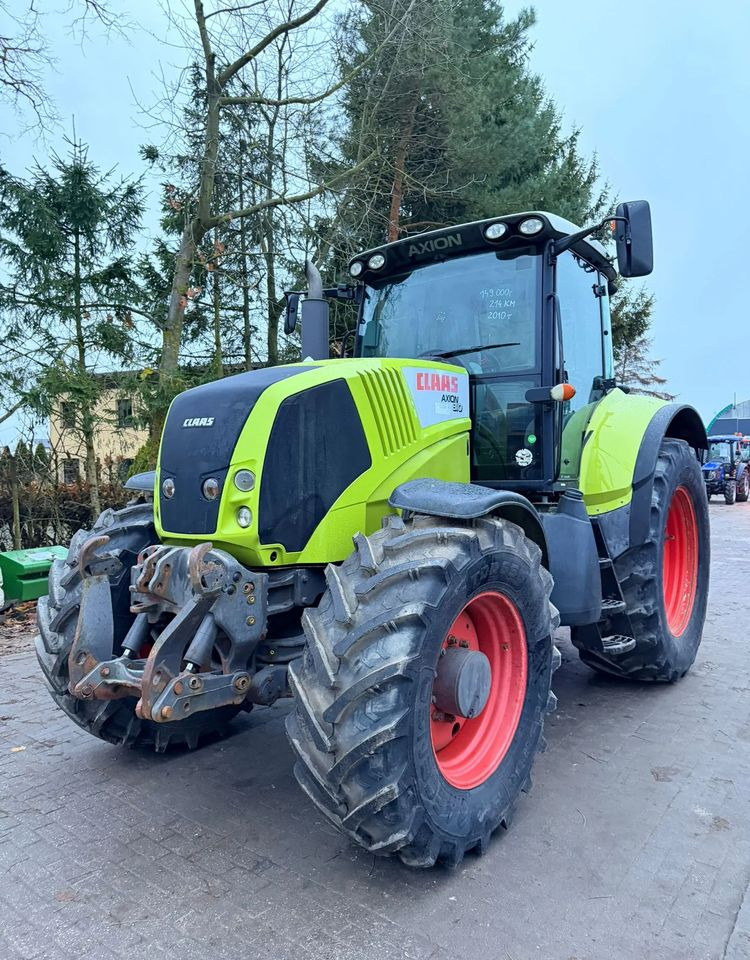 Tractor Claas Axion 810