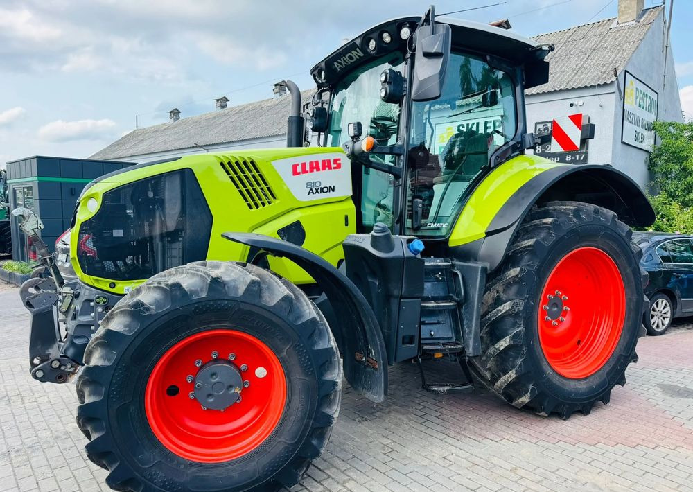 Tractor Claas Axion 810 CMATIC