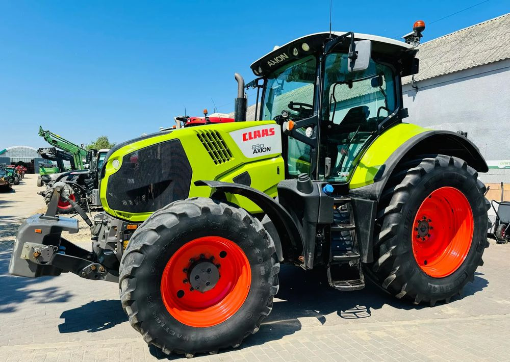 Tractor Claas Axion 830 CEBIS