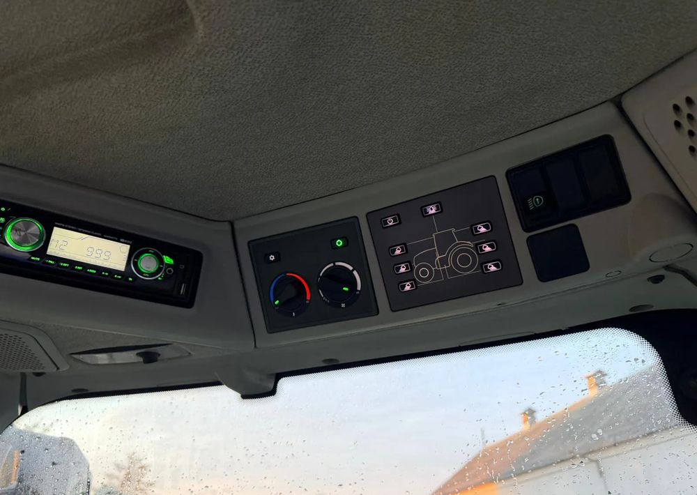 Tractor Claas Axion 830 CMATIC CEBIS