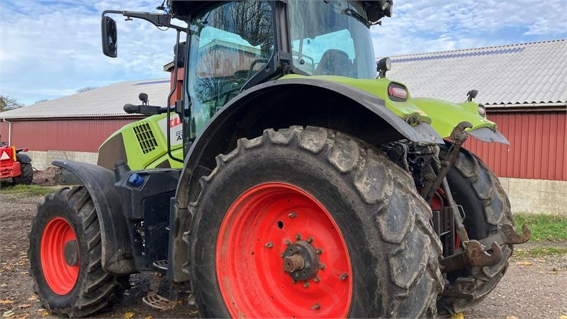 Tractor Claas Axion 830 Cebis