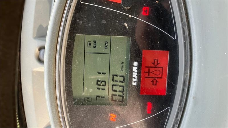 Tractor Claas Axion 830 Cebis