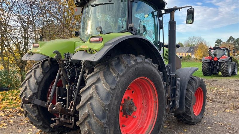 Tractor Claas Axion 830 Cebis