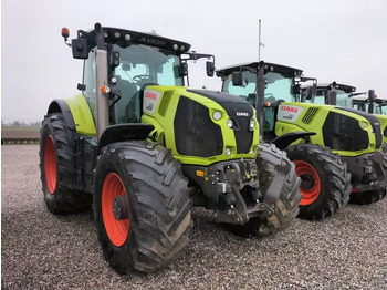 Tractor Claas Axion 830 Cmatic 