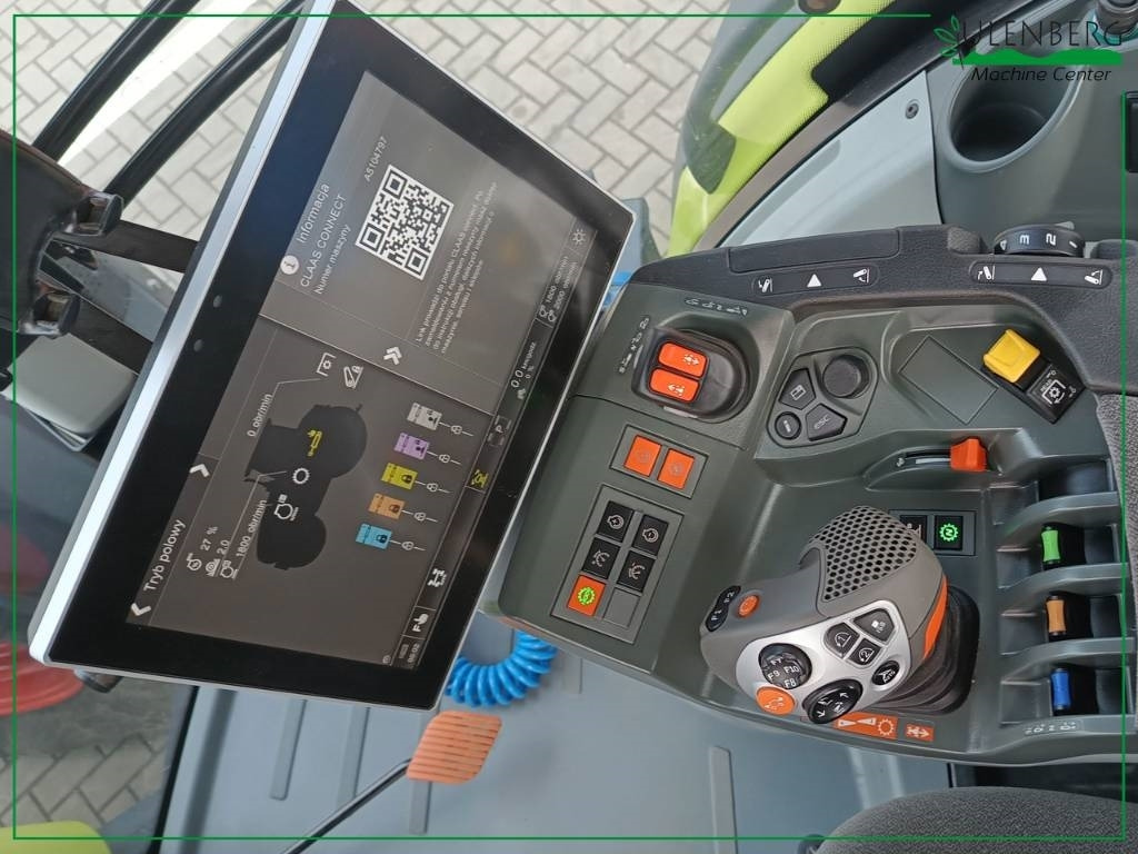 Tractor Claas Axion 830 Cmatic