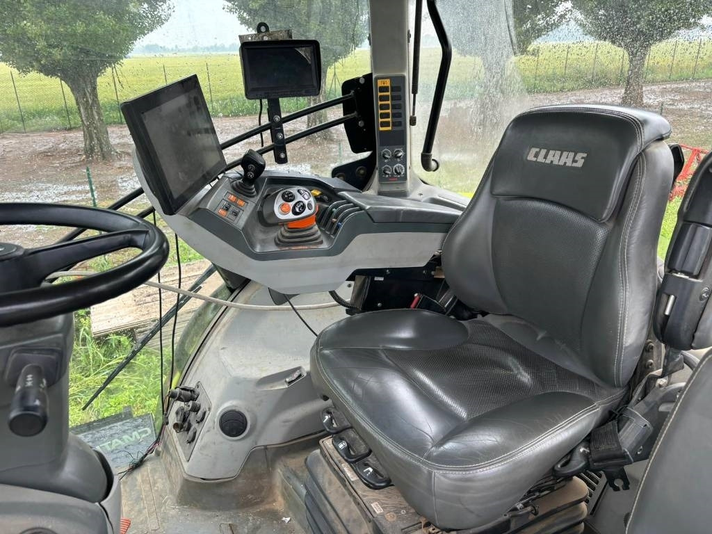 Tractor Claas Axion 830 Cmatic