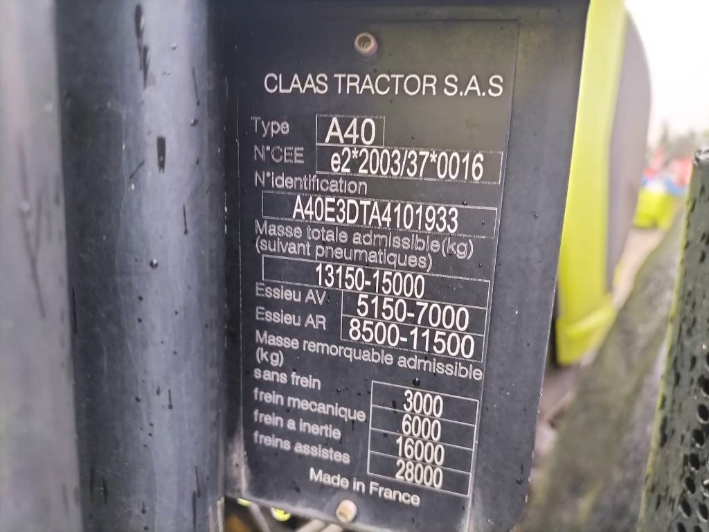 Tractor Claas Axion 830 Cmatic