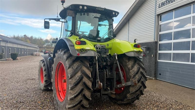 Tractor Claas Axion 830 Med frontlift