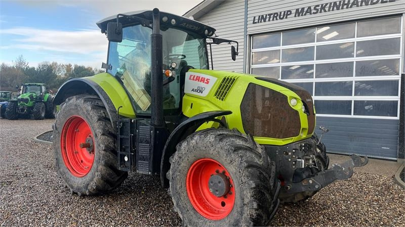 Tractor Claas Axion 830 Med frontlift