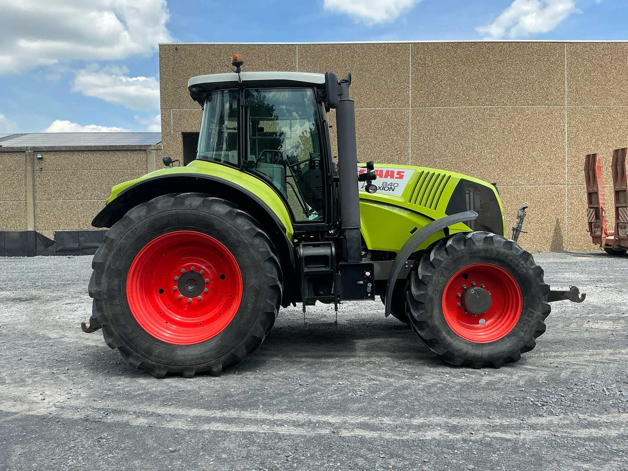 Tractor Claas Axion 840