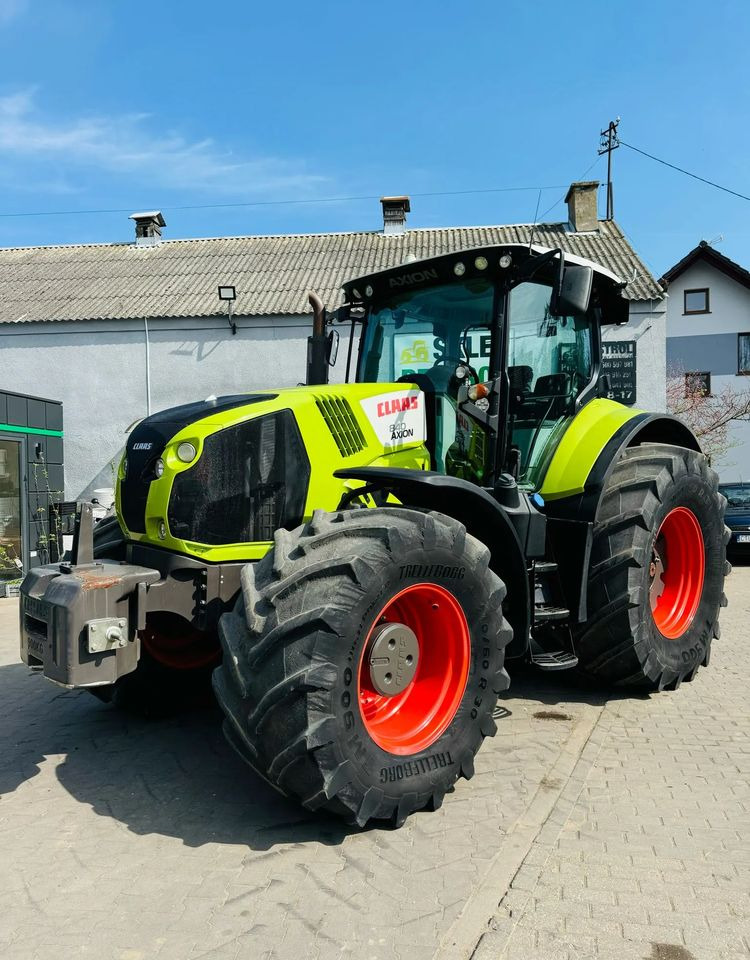 Tractor Claas Axion 840