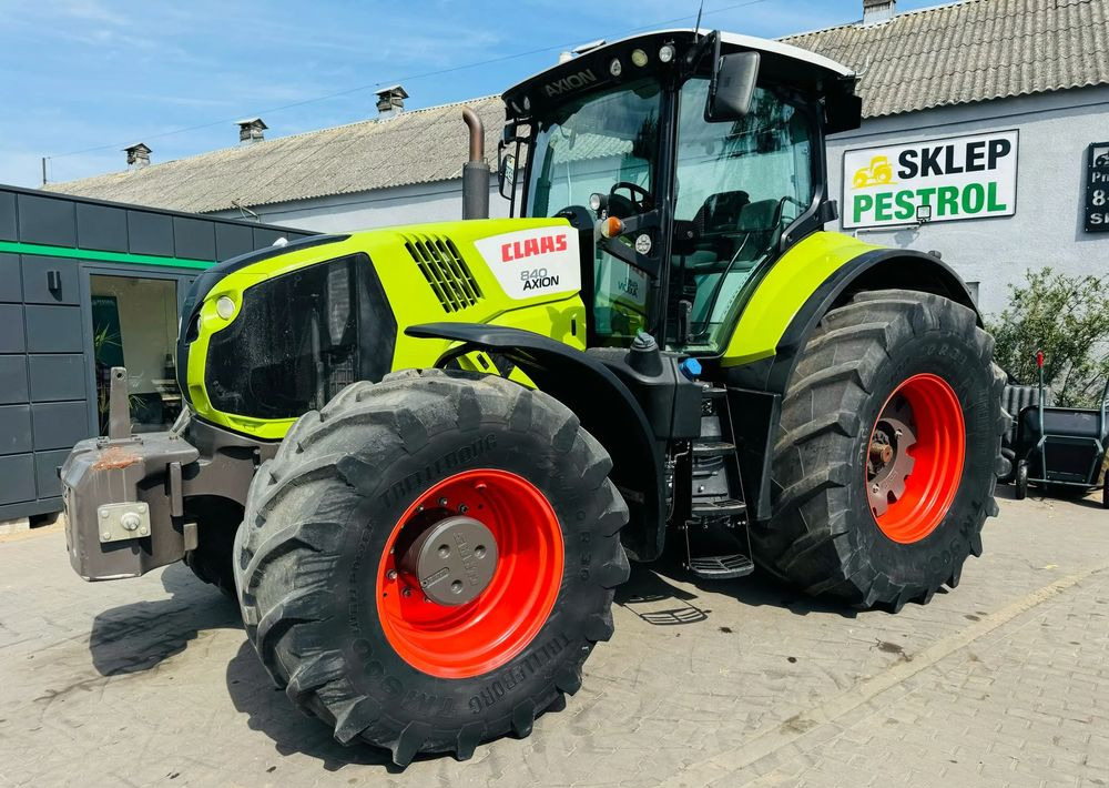 Tractor Claas Axion 840