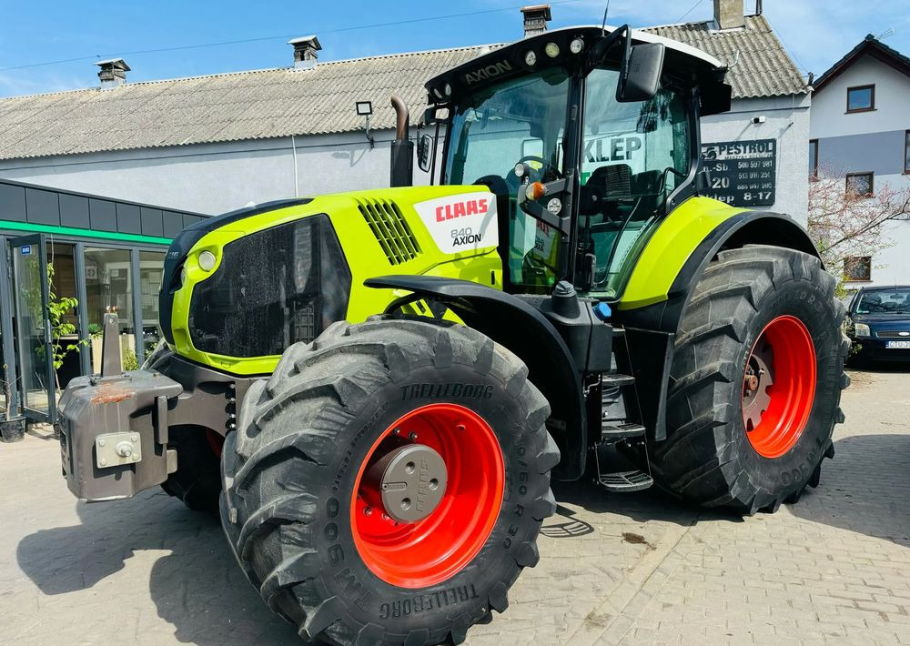 Tractor Claas Axion 840
