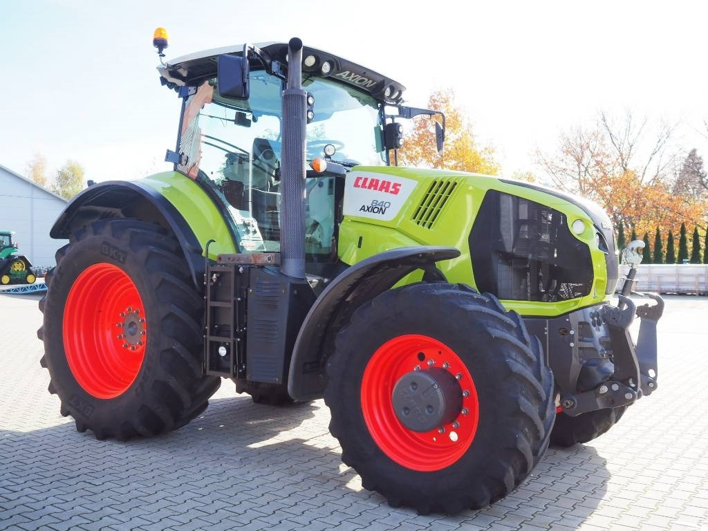 Tractor Claas Axion 840 CEBIS