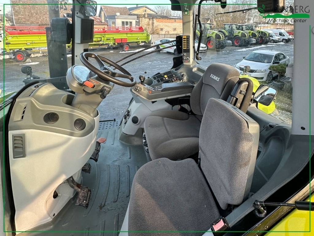 Tractor Claas Axion 850