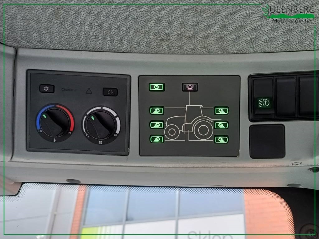 Tractor Claas Axion 850