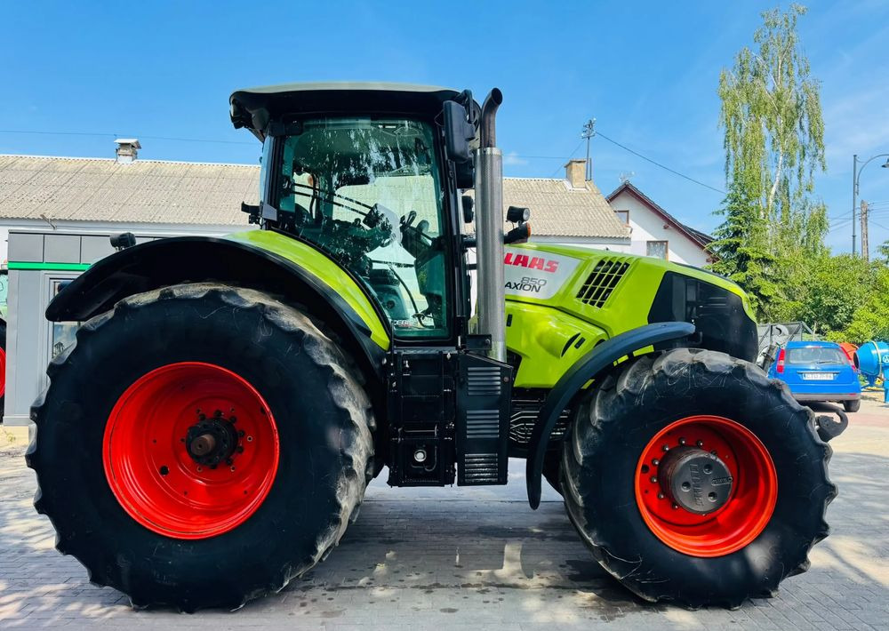 Tractor Claas Axion 850