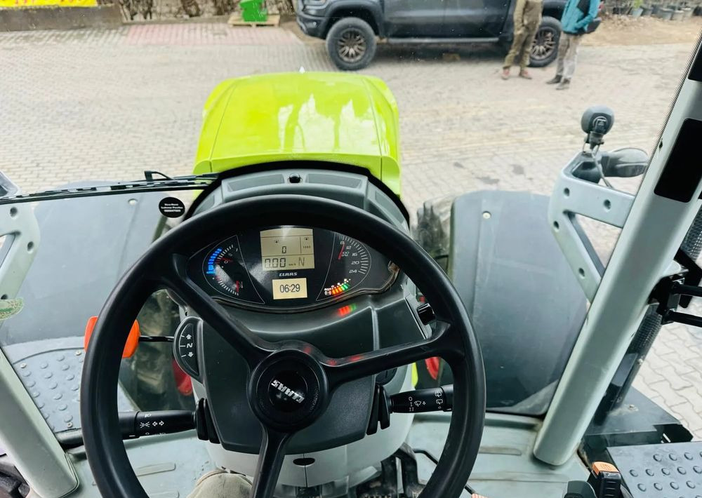 Tractor Claas Axion 850
