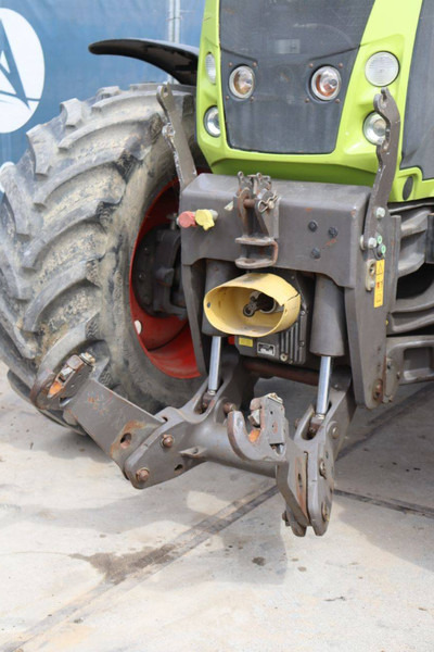 Tractor Claas Axion 850