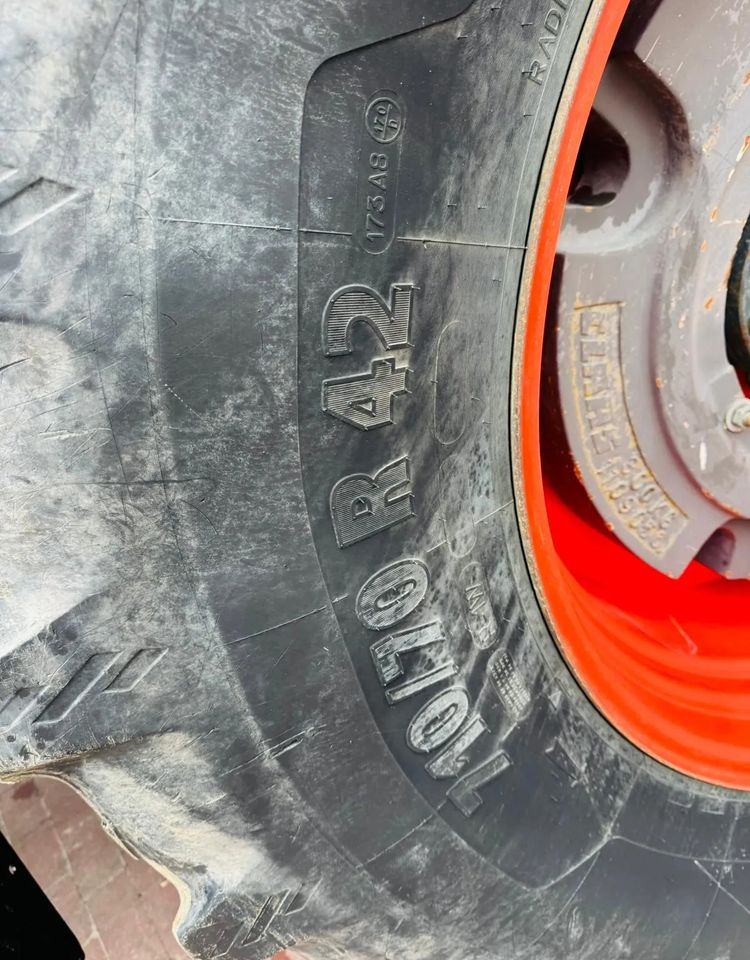 Tractor Claas Axion 850 CEBIS LE MANS