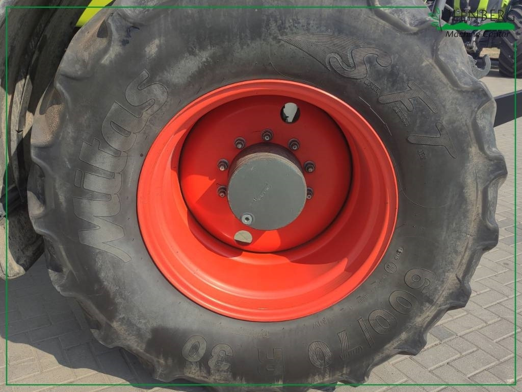 Tractor Claas Axion 850 CIS+