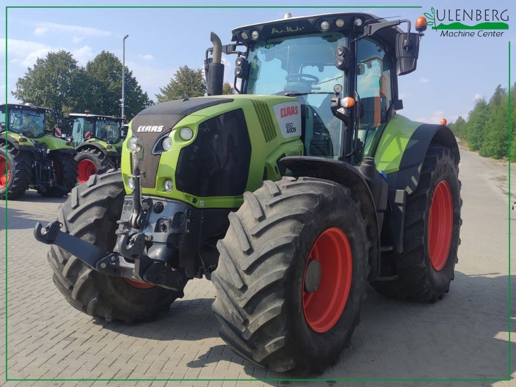 Tractor Claas Axion 850 CIS+