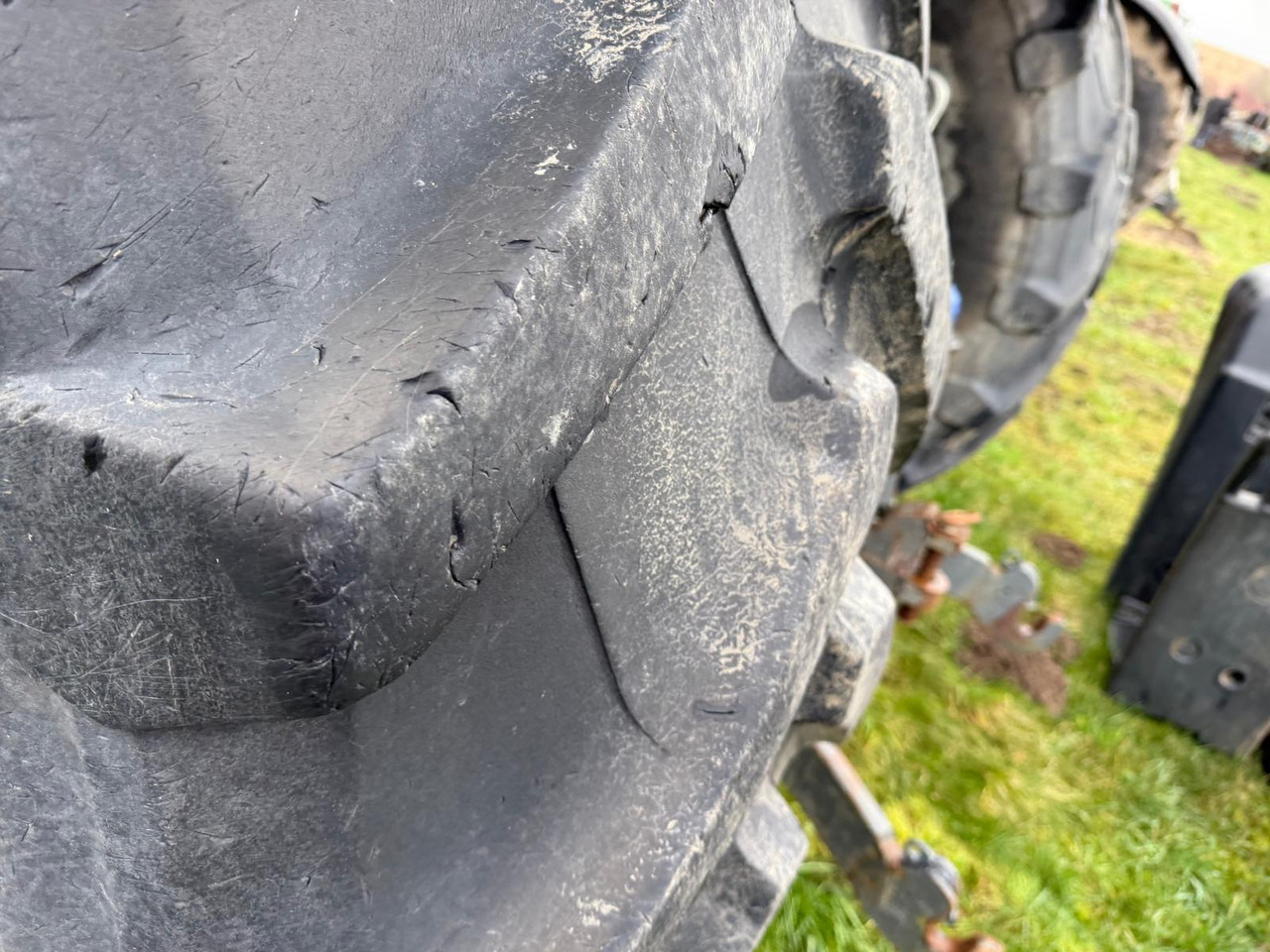 Tractor Claas Axion 850 C-Matic