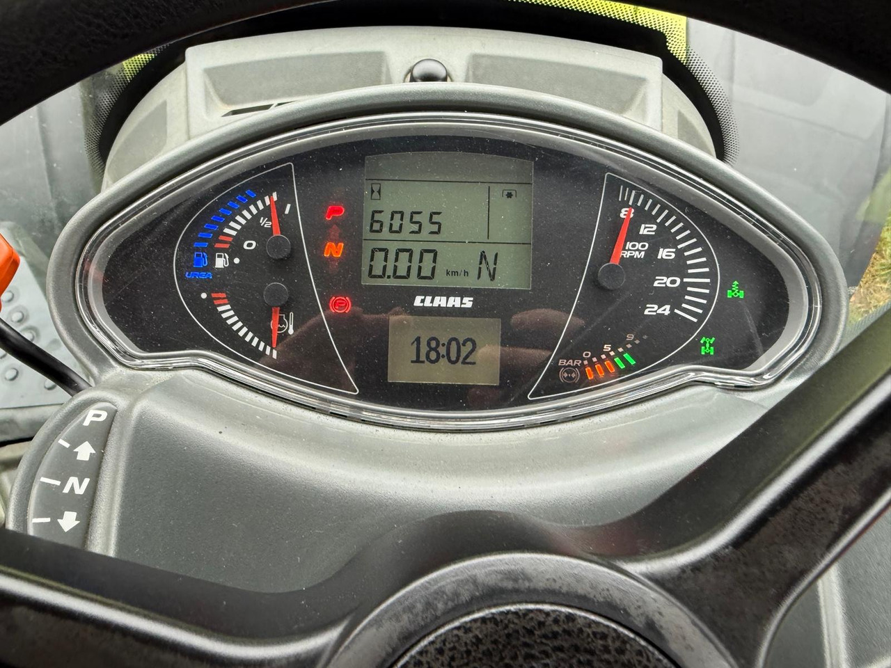 Tractor Claas Axion 850 C-Matic