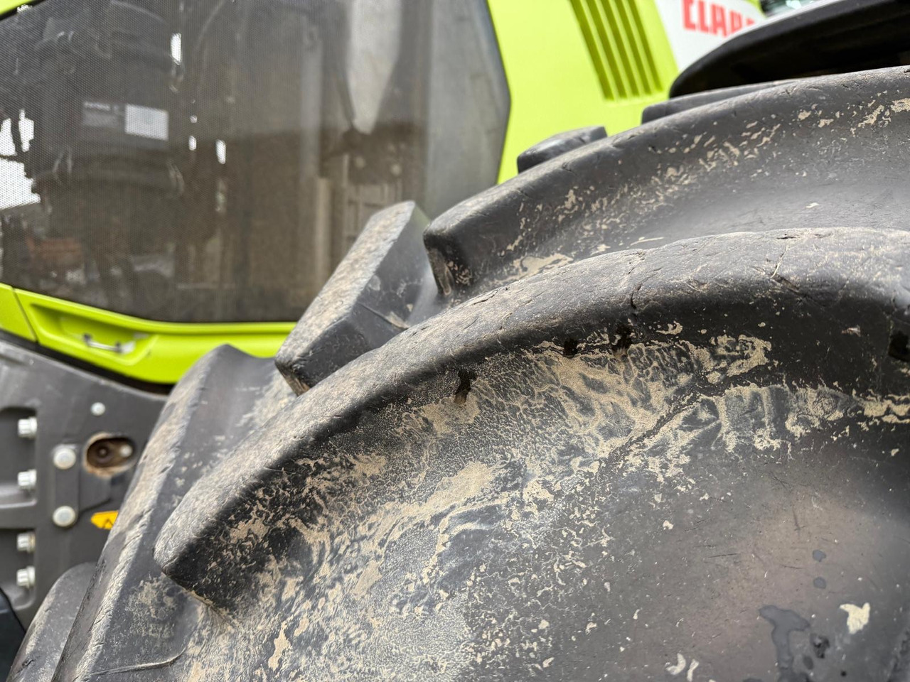 Tractor Claas Axion 850 C-Matic