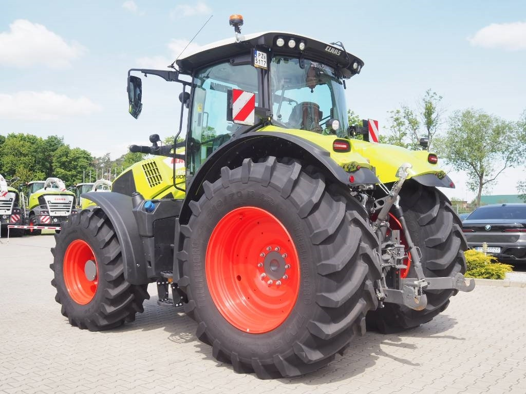 Tractor Claas Axion 850 Cebis