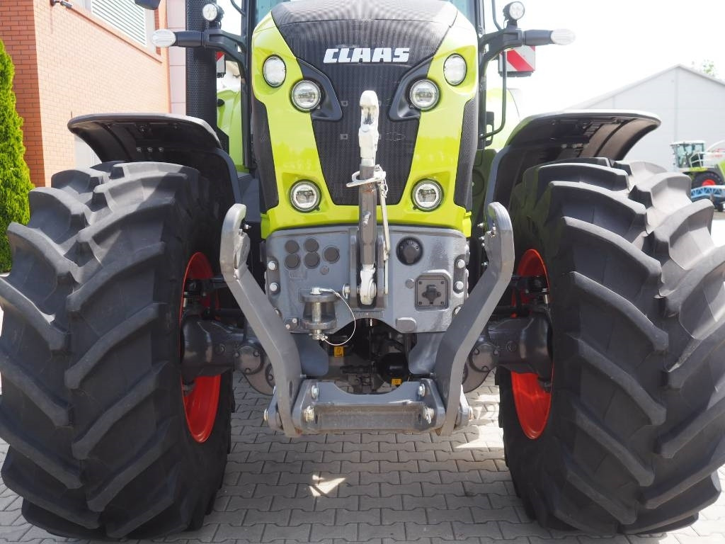 Tractor Claas Axion 850 Cebis