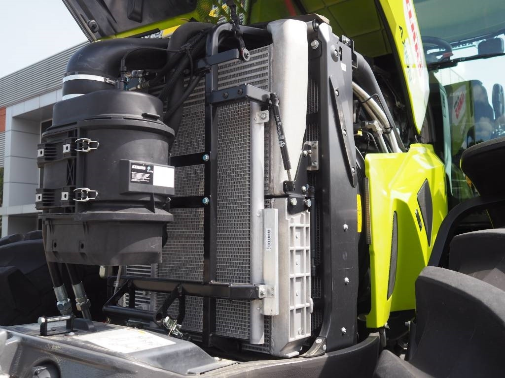 Tractor Claas Axion 850 Cebis