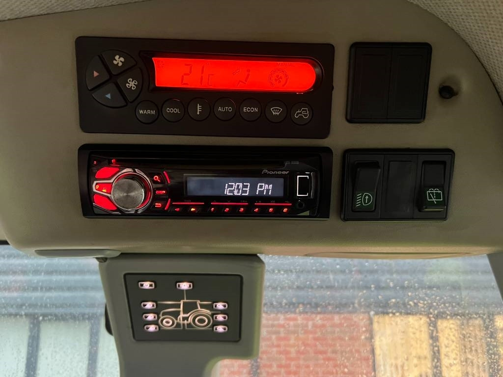 Tractor Claas Axion 850 Cebis