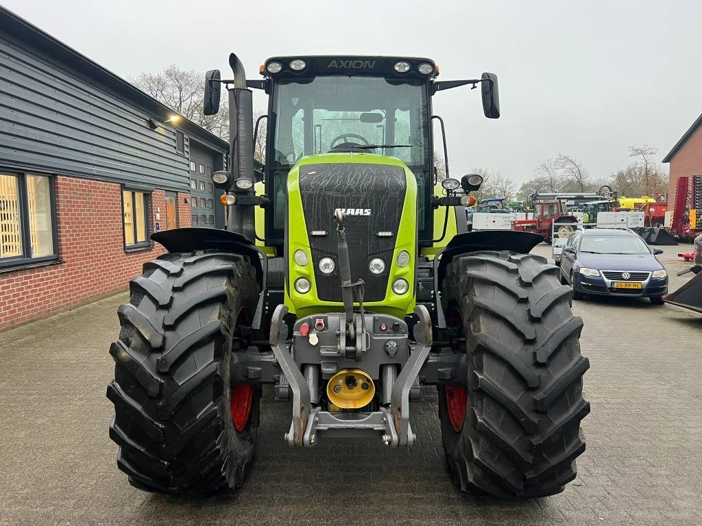 Tractor Claas Axion 850 Cebis