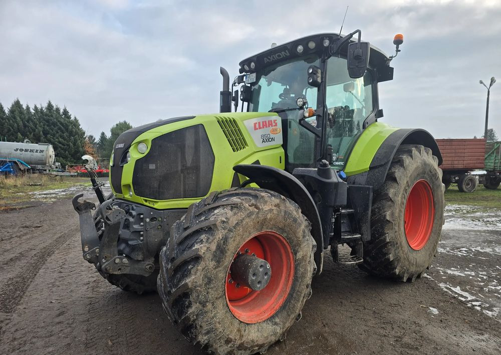 Tractor Claas Axion 850 Cmatic