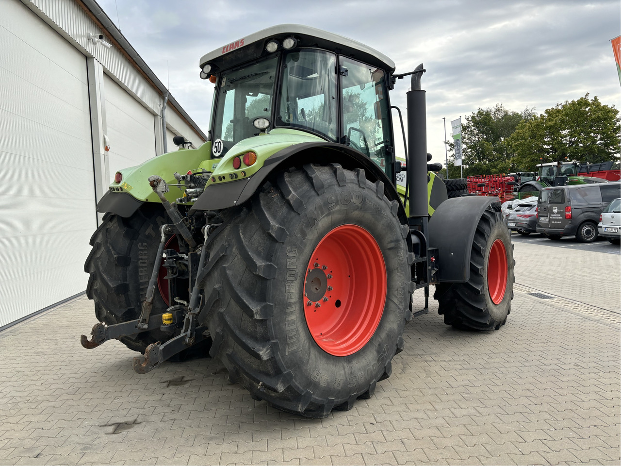 Tractor Claas Axion 850 Hexa-Shift