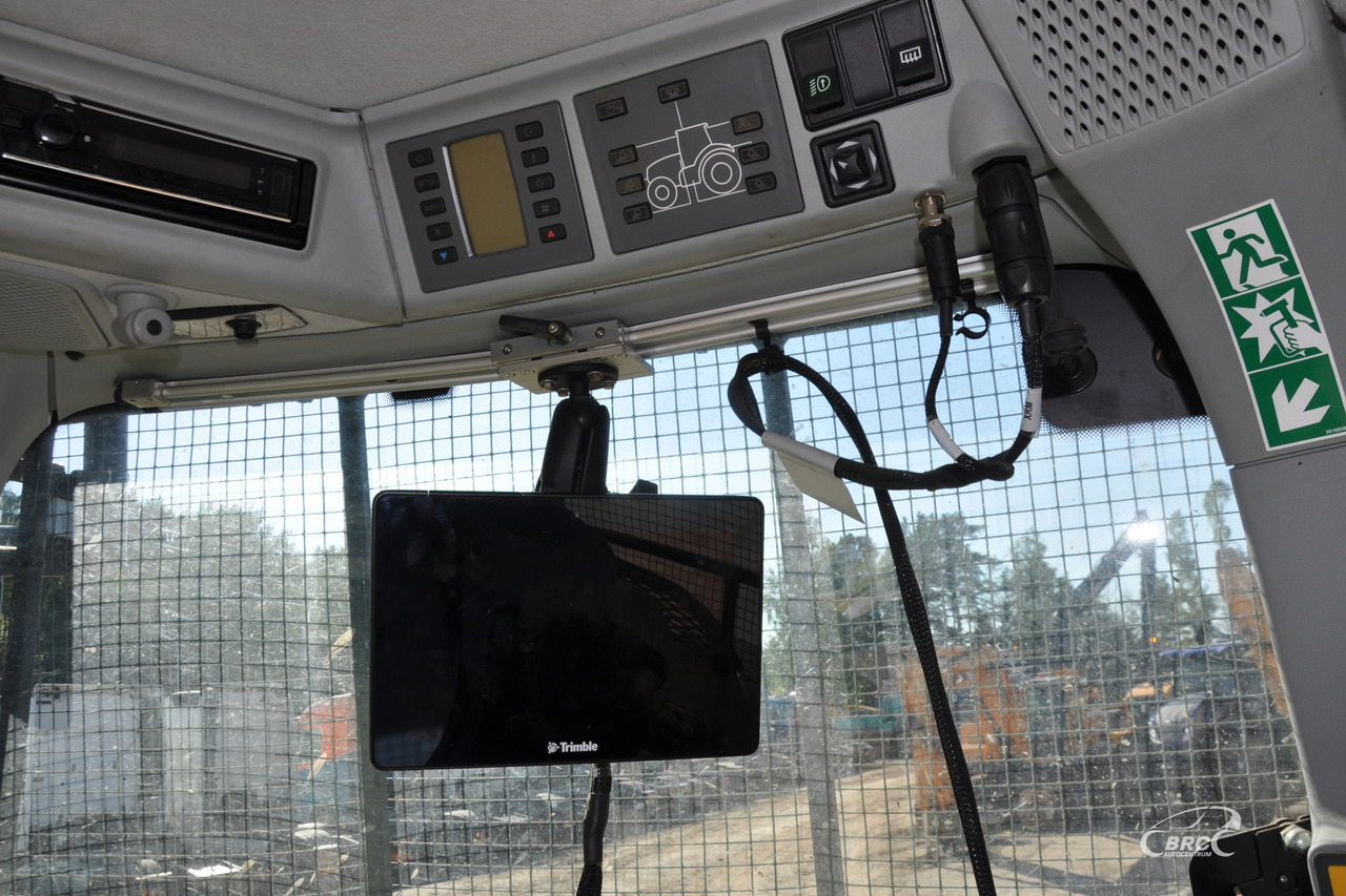 Tractor Claas Axion 870